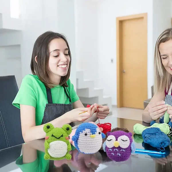 Crochet Kit: Beginner-Friendly Penguin Craft Set - Image 2