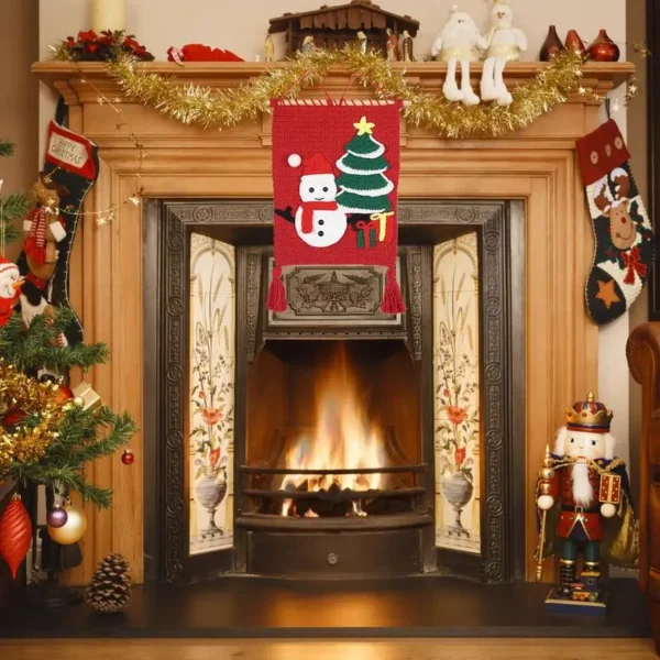 Christmas Crochet Kit with Holiday Tapestry - Image 4