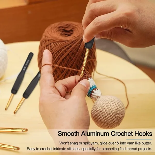 Crochet Kit For Beginners, Ergonomic Soft Hooks 2.5-6.0mm - Image 5