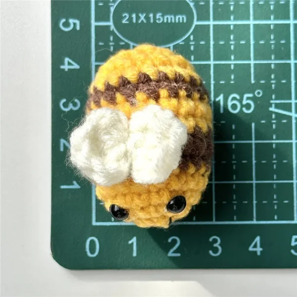 Crochet Kit 5PCS Mini Bee Keychain Handmade Pendant - Image 6