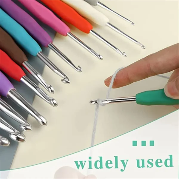 Crochet Kit: Ergonomic Hooks and Knitting Tools - Image 5